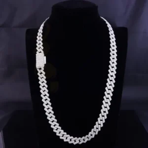 Cuban Chain 8mm Moissanite Diamond By Aetherium Jewels