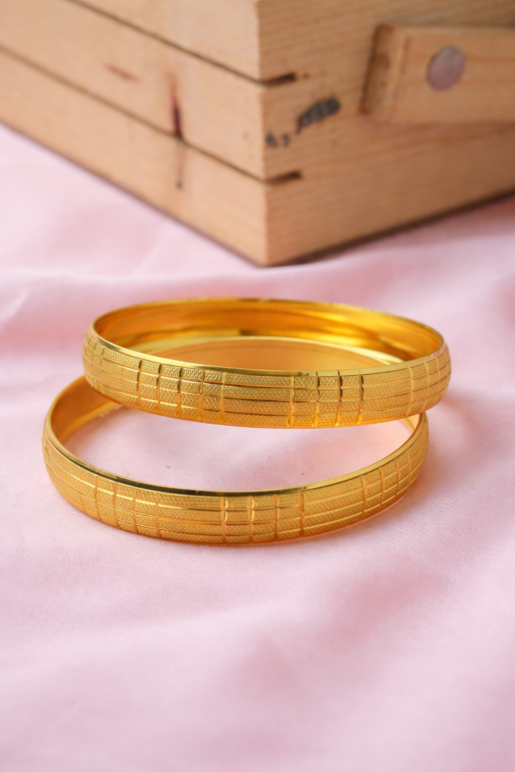 Gridline Design Bangles By Aetherium Jewels (Set of 2)