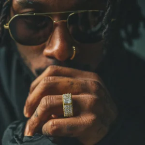 Triple-Row Signet Ring By Aetherium Jewels